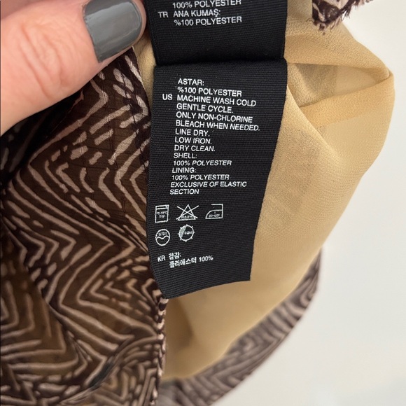 :Price Firm: & Other Stories Zig Zag Ruffled Mini Dress - Picture 9 of 9